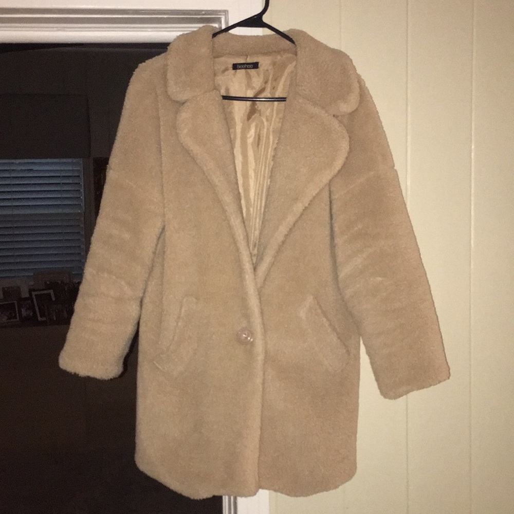 ‼️EVERYTHING MUST GO‼️Boohoo Teddy Coat